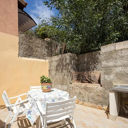 Domu De Maria Торре-дей-Корсари