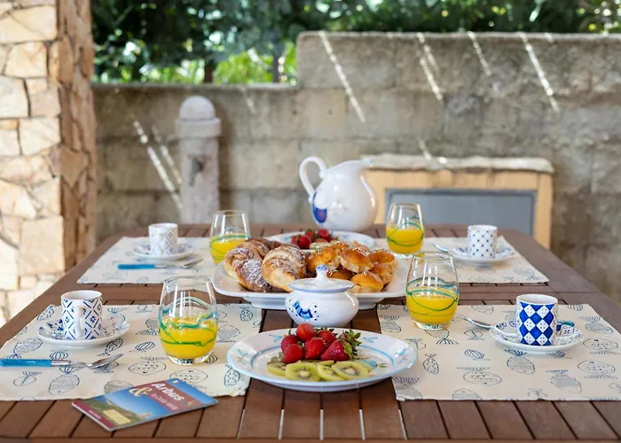 Domu De Maria Торре-дей-Корсари