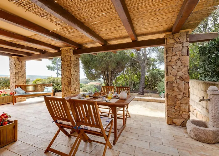 Domu De Maria Torre dei Corsari